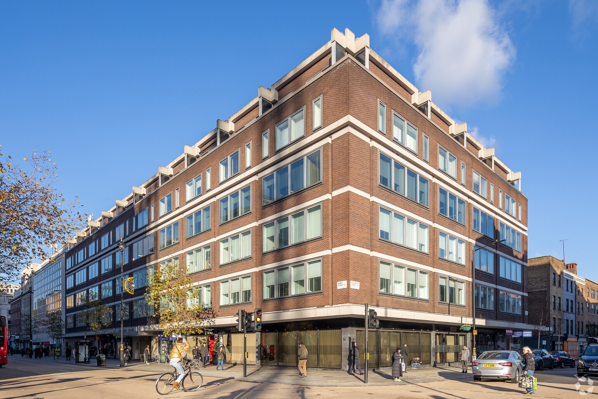 38-52 Baker St, London for sale Primary Photo- Image 1 of 1