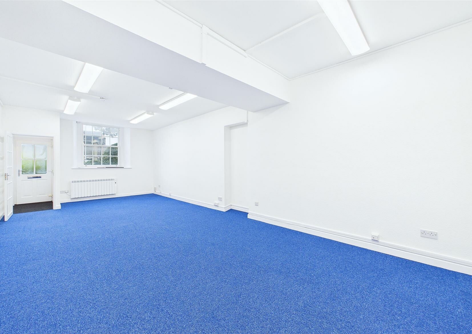 Bellevue Rd, Clevedon to rent Interior Photo- Image 1 of 4