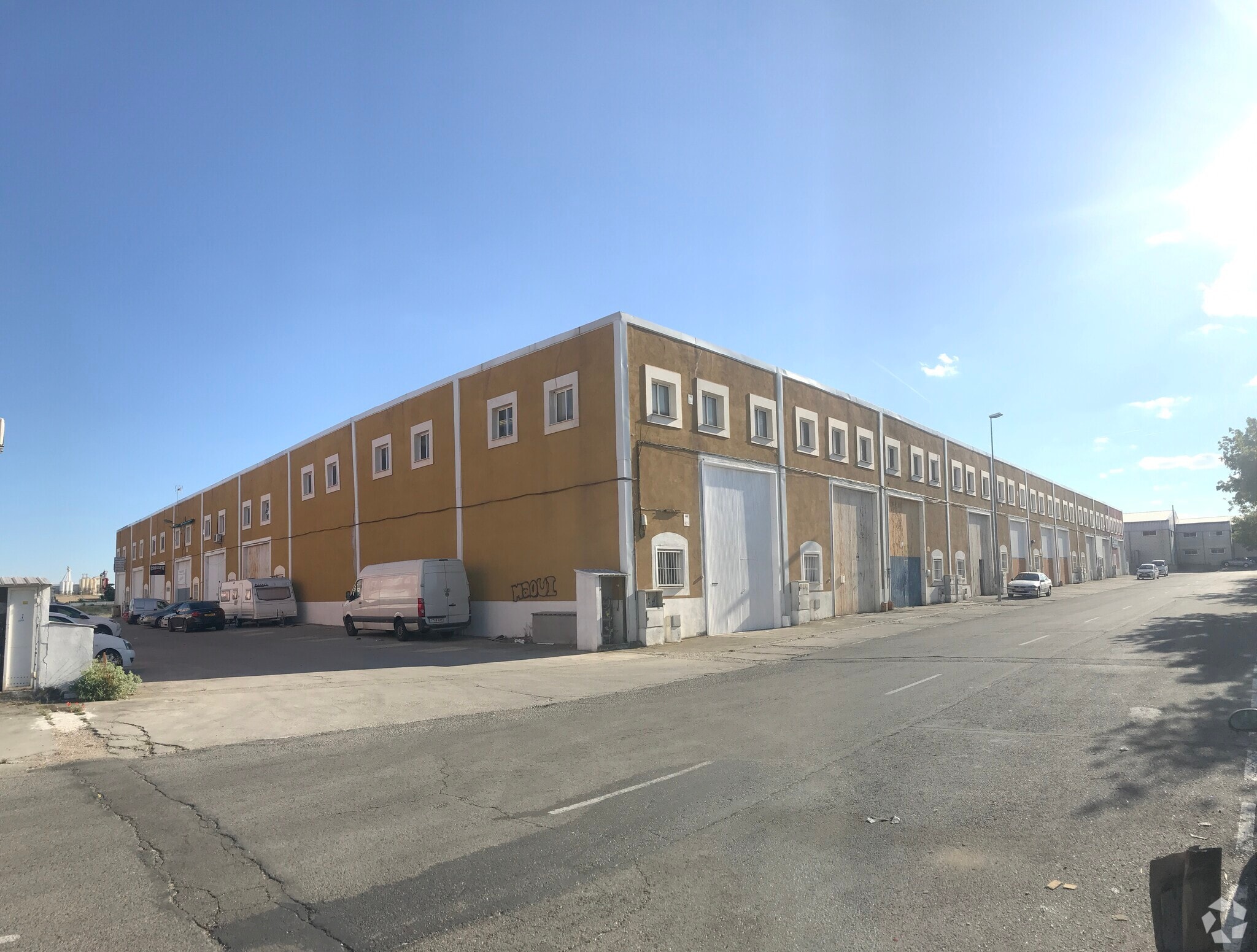 Industrial in Valdemoro, Madrid to rent Primary Photo- Image 1 of 2