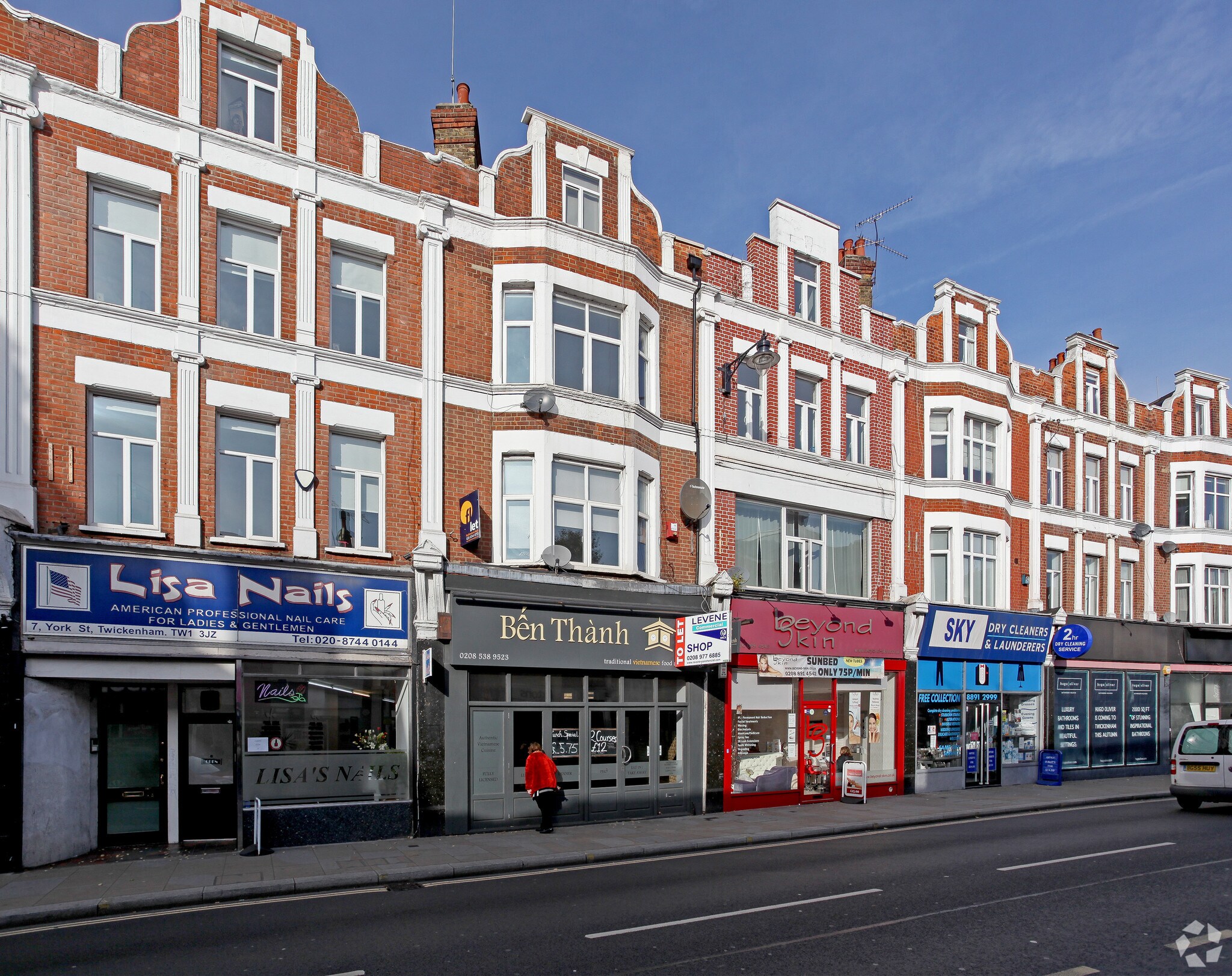 9 York St, Twickenham for sale Primary Photo- Image 1 of 1