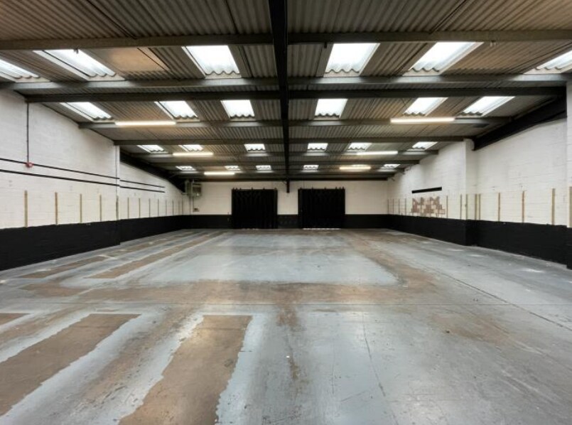 Wassage Way S, Hampton Lovett to rent Interior Photo- Image 1 of 1