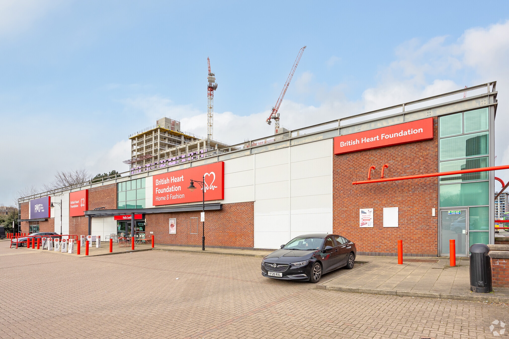 9 Kirkstall Rd, Leeds to rent Primary Photo- Image 1 of 5