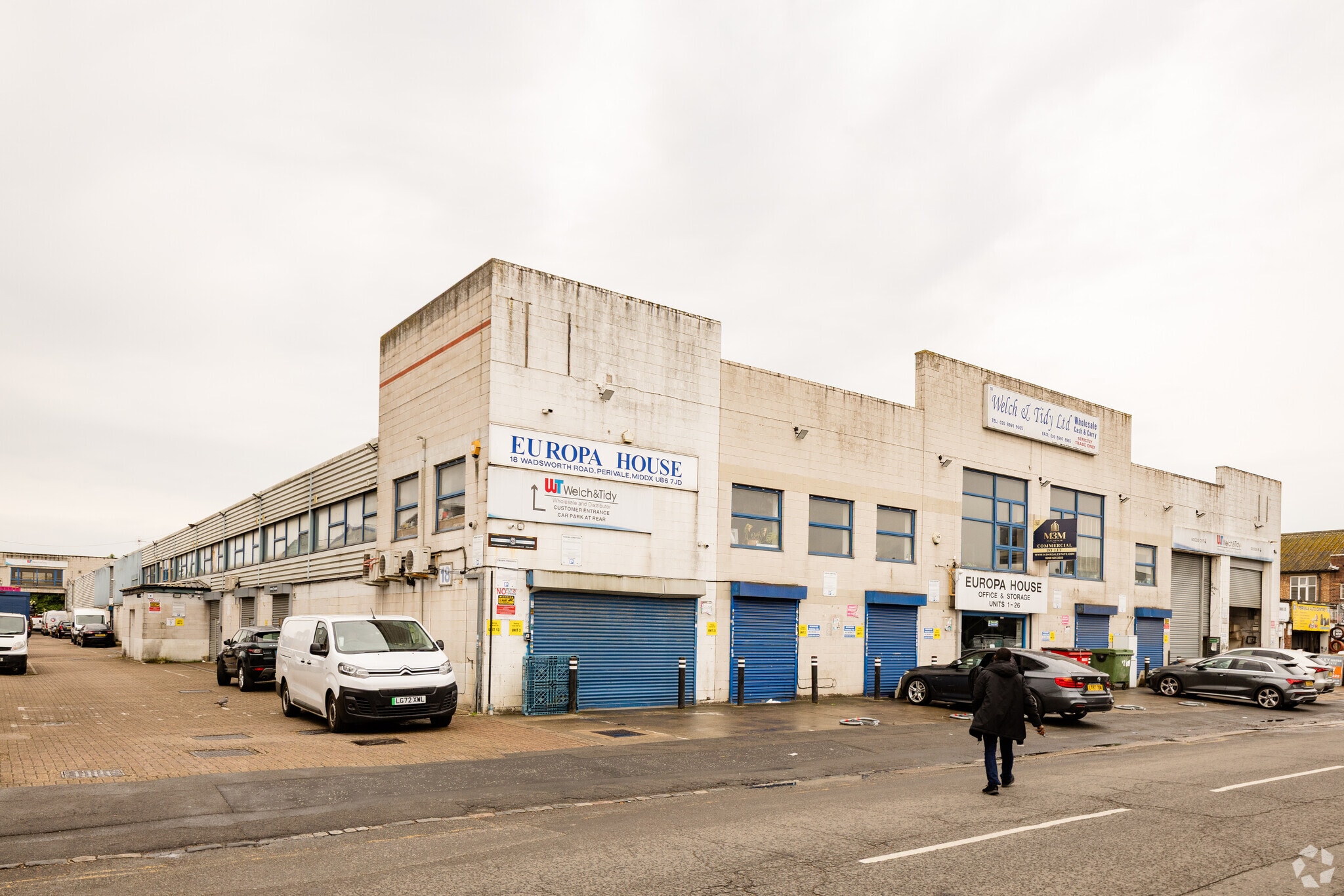 18 Wadsworth Rd, Greenford to rent Building Photo- Image 1 of 12