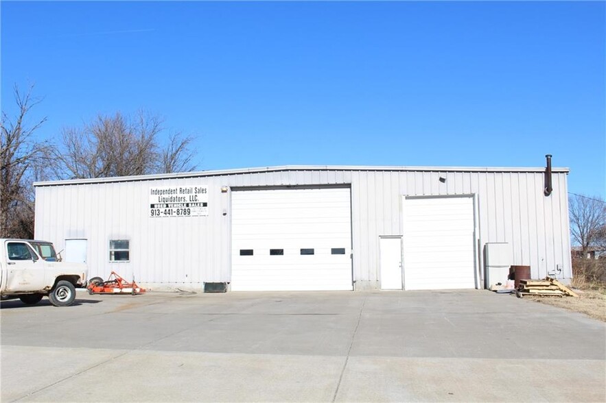 13612 Stillwell Rd, Bonner Springs, KS for sale - Building Photo - Image 1 of 24