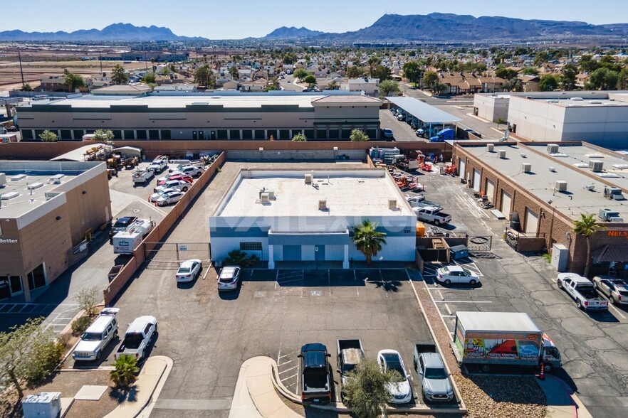 231 Sunpac Ave, Henderson, NV for sale - Building Photo - Image 1 of 1