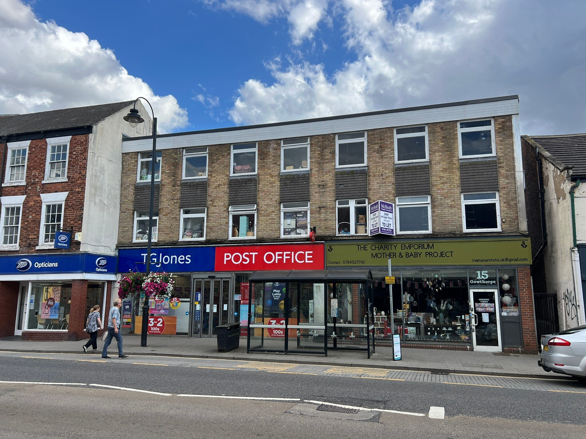 11-15 Gowthorpe, Selby to rent Building Photo- Image 1 of 2
