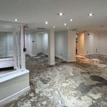 52 High St, Burton On Trent to rent - Building Photo - Image 3 of 3