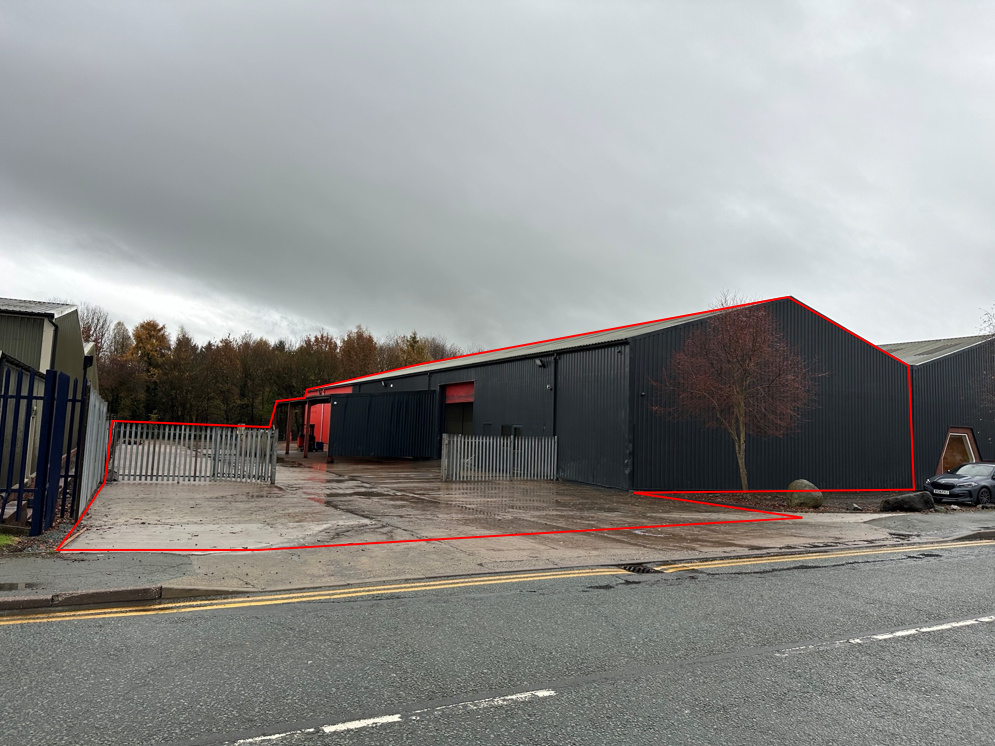 Maesbury Road Industrial Estate, Oswestry to rent Building Photo- Image 1 of 5