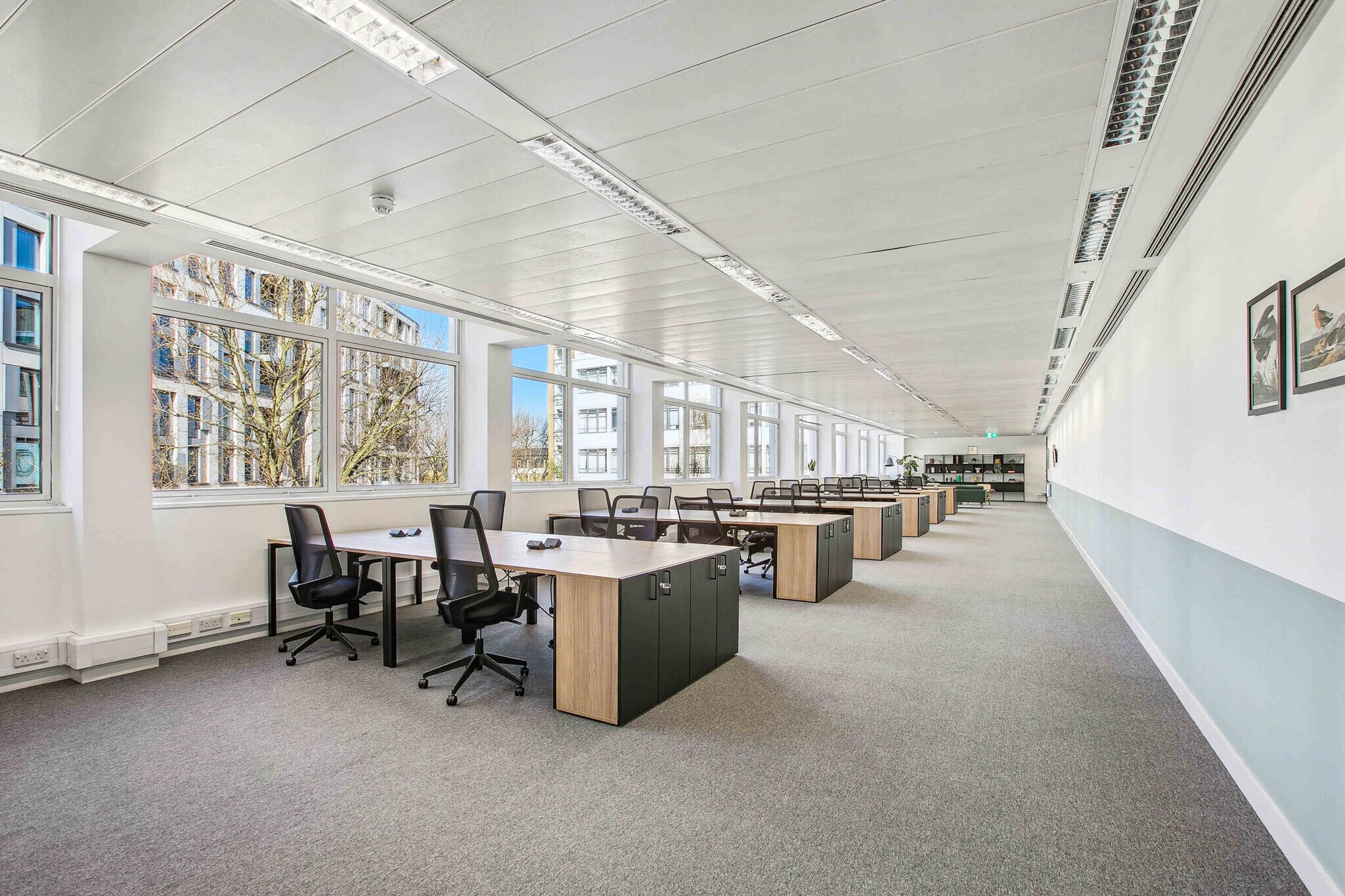 5-17 Hammersmith Grove, London to rent Interior Photo- Image 1 of 2