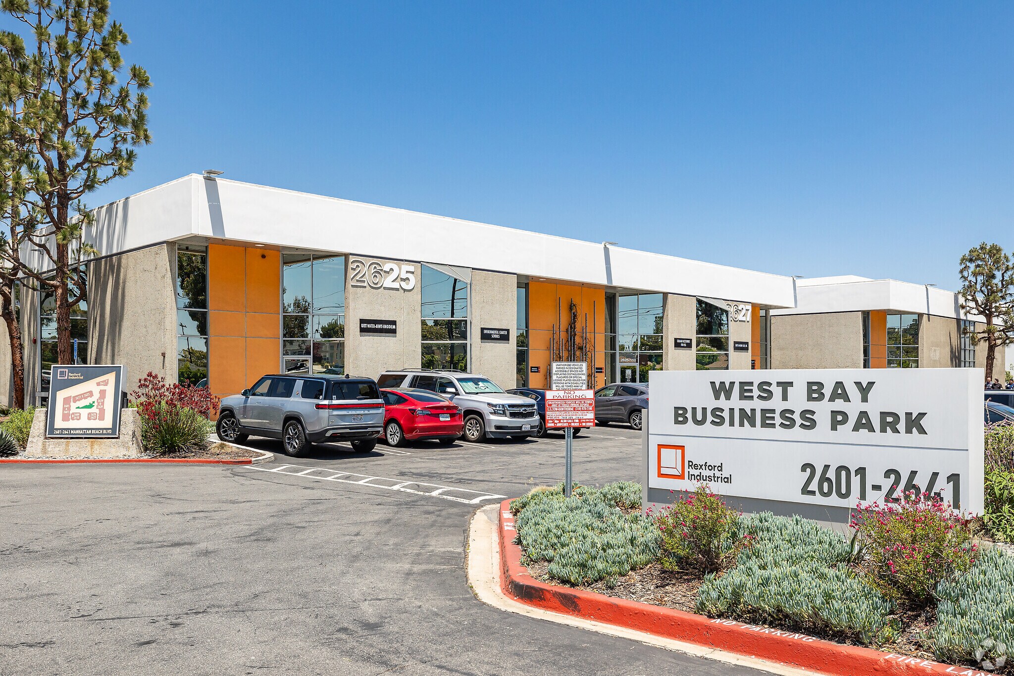 2609-2627 Manhattan Beach Blvd, Redondo Beach, CA to rent Building Photo- Image 1 of 21