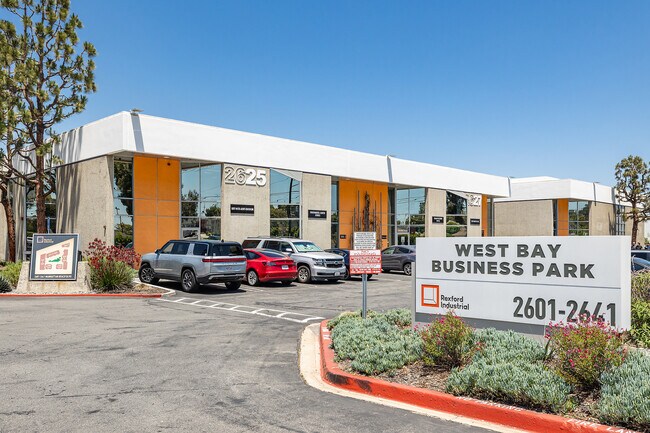 More details for 2609-2627 Manhattan Beach Blvd, Redondo Beach, CA - Light Industrial to Rent