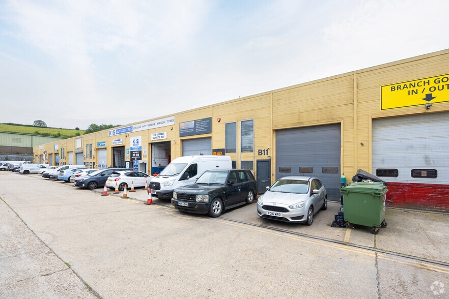 Crowhurst Rd, Brighton for sale - Building Photo - Image 2 of 7