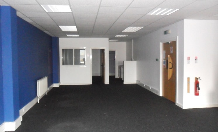 73-75 Great Victoria St, Belfast to rent - Interior Photo - Image 2 of 3