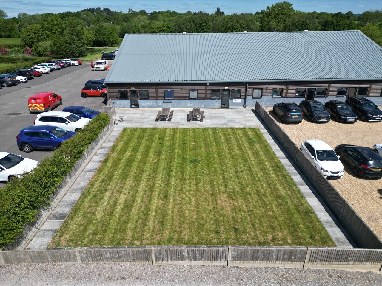 Unit 17 Danworth Farm, Cuckfield Rd, Hurstpierpoint to rent Primary Photo- Image 1 of 8