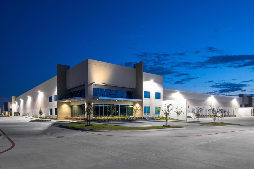 Taub Rd, Houston, TX to rent - Primary Photo - Image 2 of 2