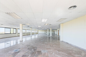 Office in Madrid, MAD for rent Interior Photo- Image 1 of 2