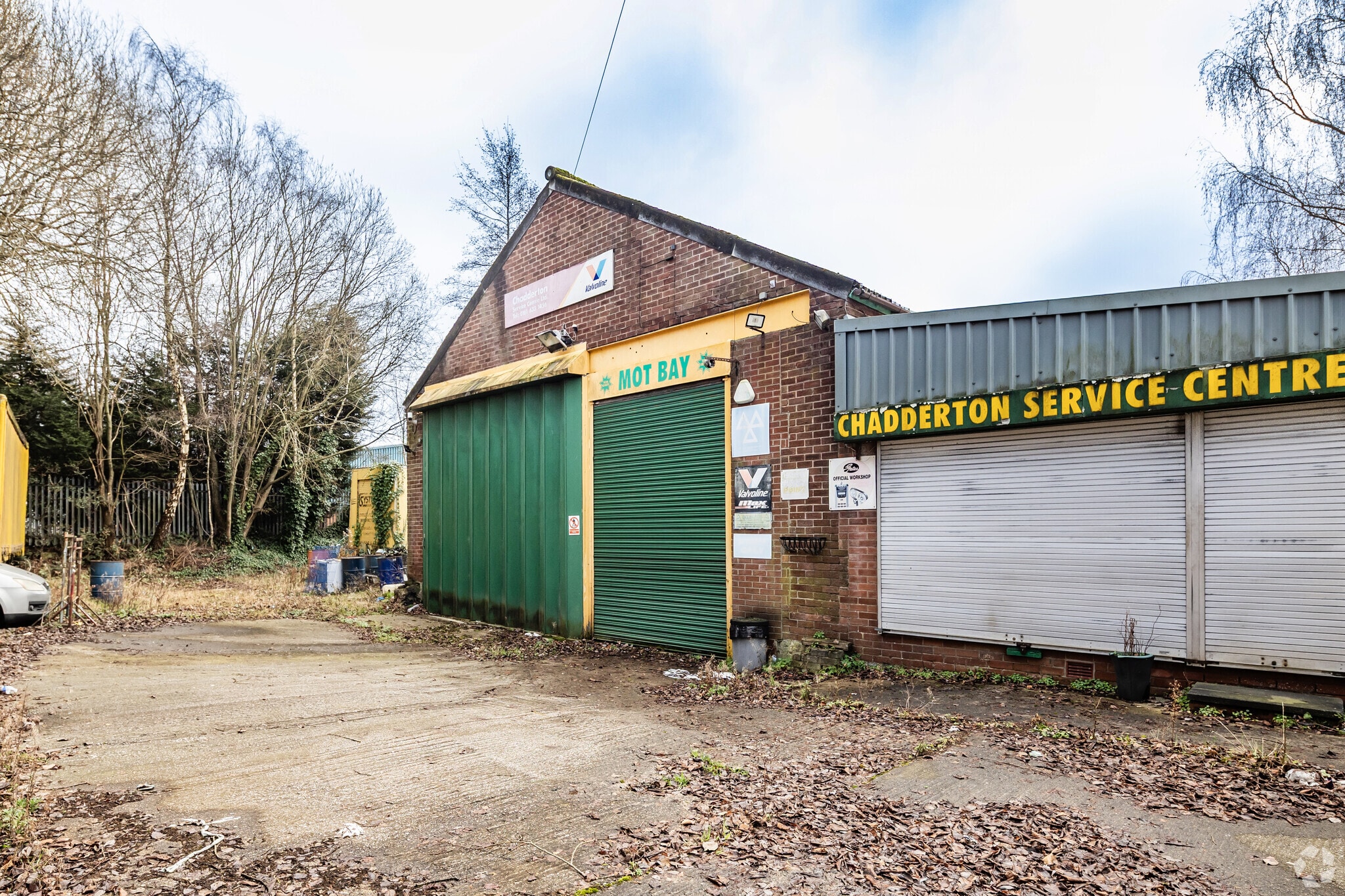 1 Lansdowne Rd, Oldham for sale Primary Photo- Image 1 of 12