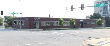 552 State Ave, Kansas City, KS for rent Building Photo- Image 1 of 32