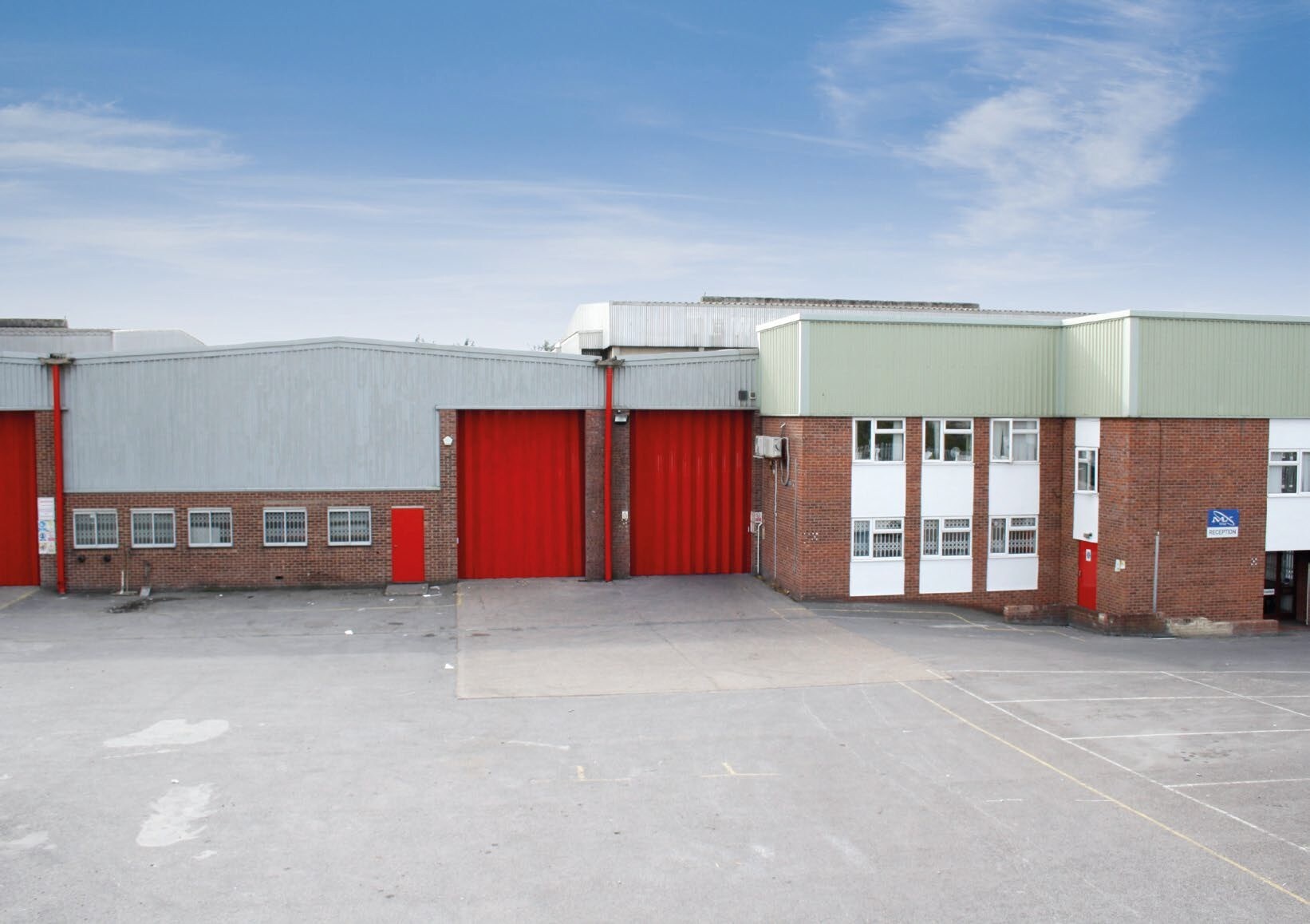 Alpha Clos, Tewkesbury to rent Primary Photo- Image 1 of 3