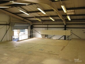 69 St Marks Rd, London to rent Interior Photo- Image 2 of 2