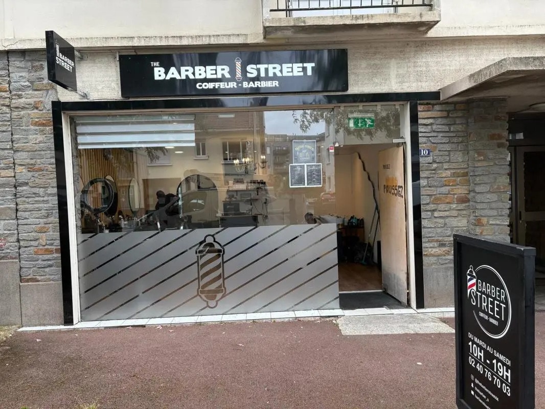 Retail in Saint-Herblain for sale Building Photo- Image 1 of 5