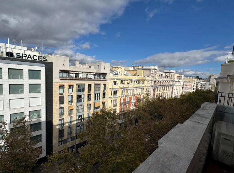 View Photo