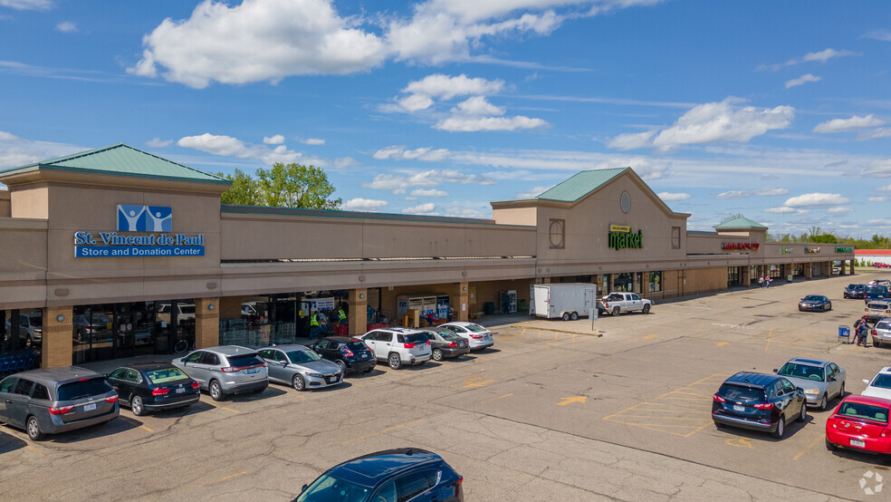 1065 Reading Rd, Mason, OH for rent - Building Photo - Image 1 of 4