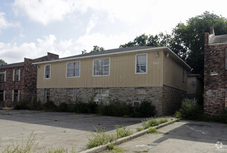 644, 662 N Donmoor Ave | Baton Rouge, LA portfolio of 2 properties for sale on LoopNet.co.uk Primary Photo- Image 1 of 3