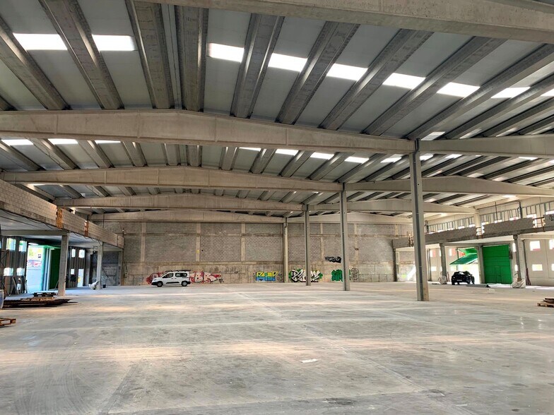 Industrial in San Agustín del Guadalix, Madrid to rent - Interior Photo - Image 3 of 11