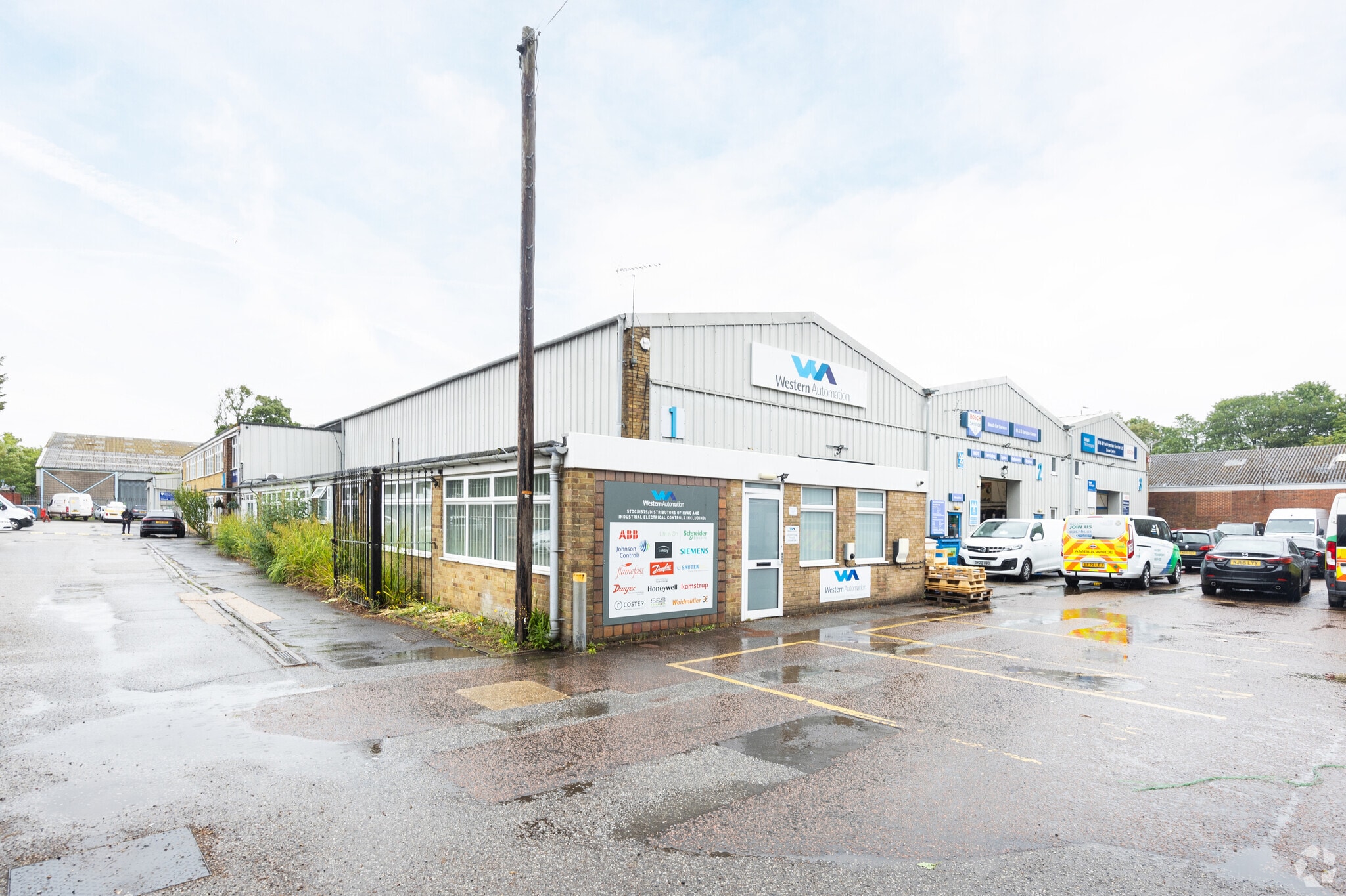 Woodside Rd, Eastleigh for sale Primary Photo- Image 1 of 1