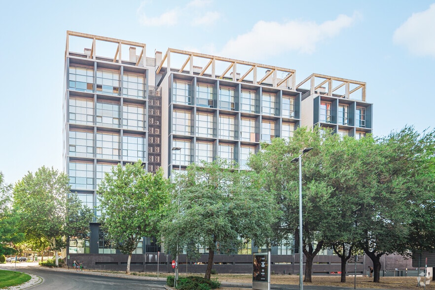 Office in San Sebastián de los Reyes, Madrid for sale - Primary Photo - Image 1 of 5