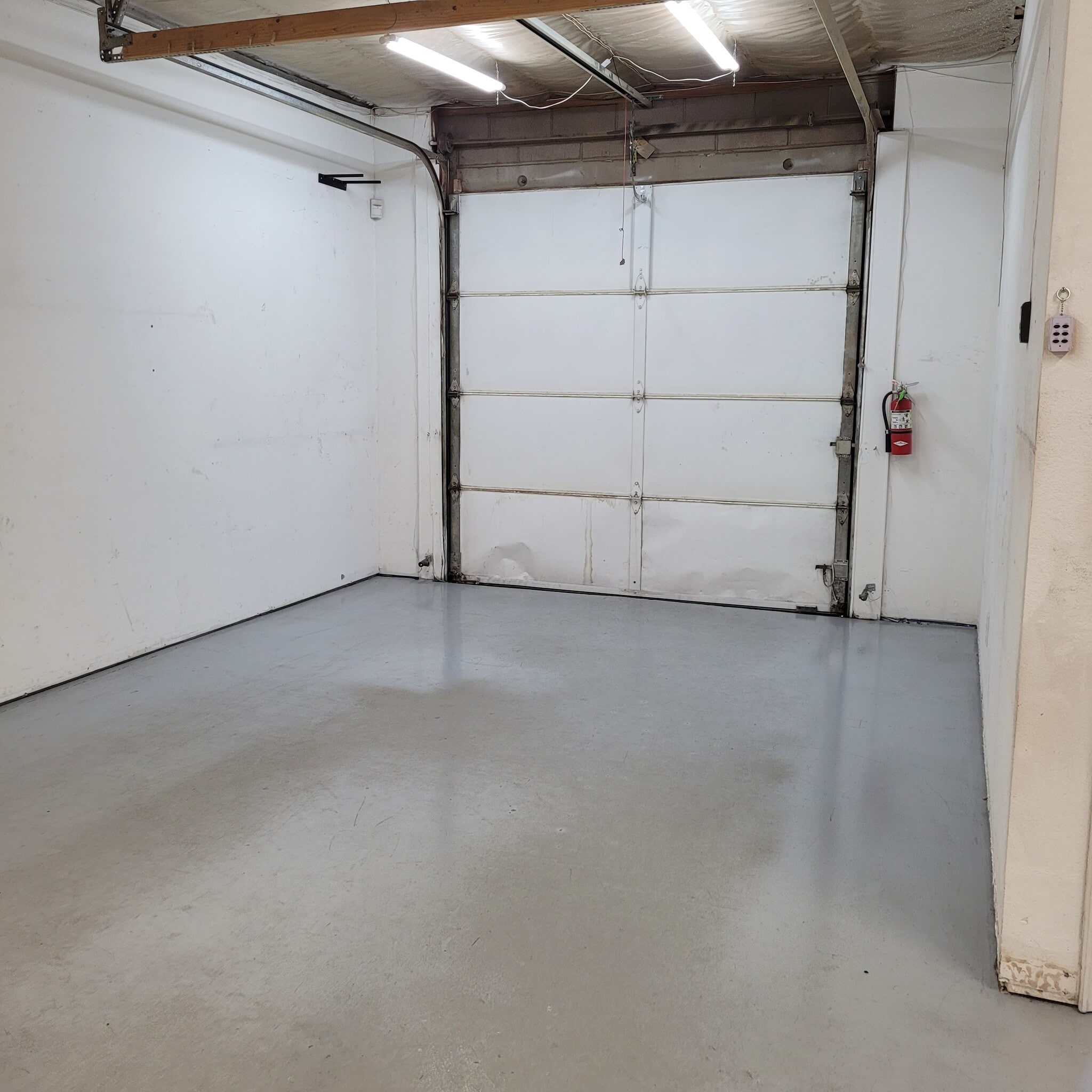 2755 Ore Mill Rd, Colorado Springs, CO to rent Interior Photo- Image 1 of 7