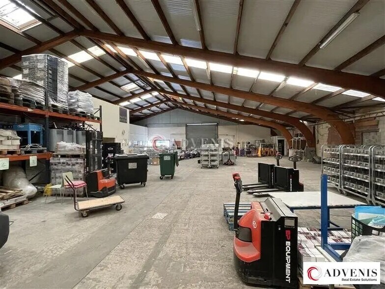 Light Industrial in Gradignan to rent - Building Photo - Image 3 of 7