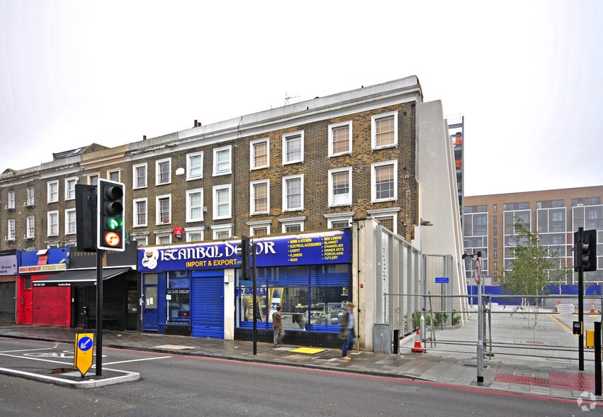 574576A Kingsland Rd, London E8 4AH UK