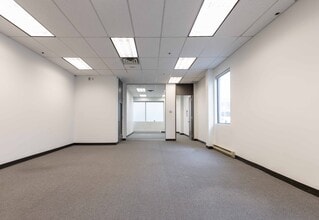 4921-4939 Rue Lévy, Saint-Laurent, QC to rent Building Photo- Image 2 of 10