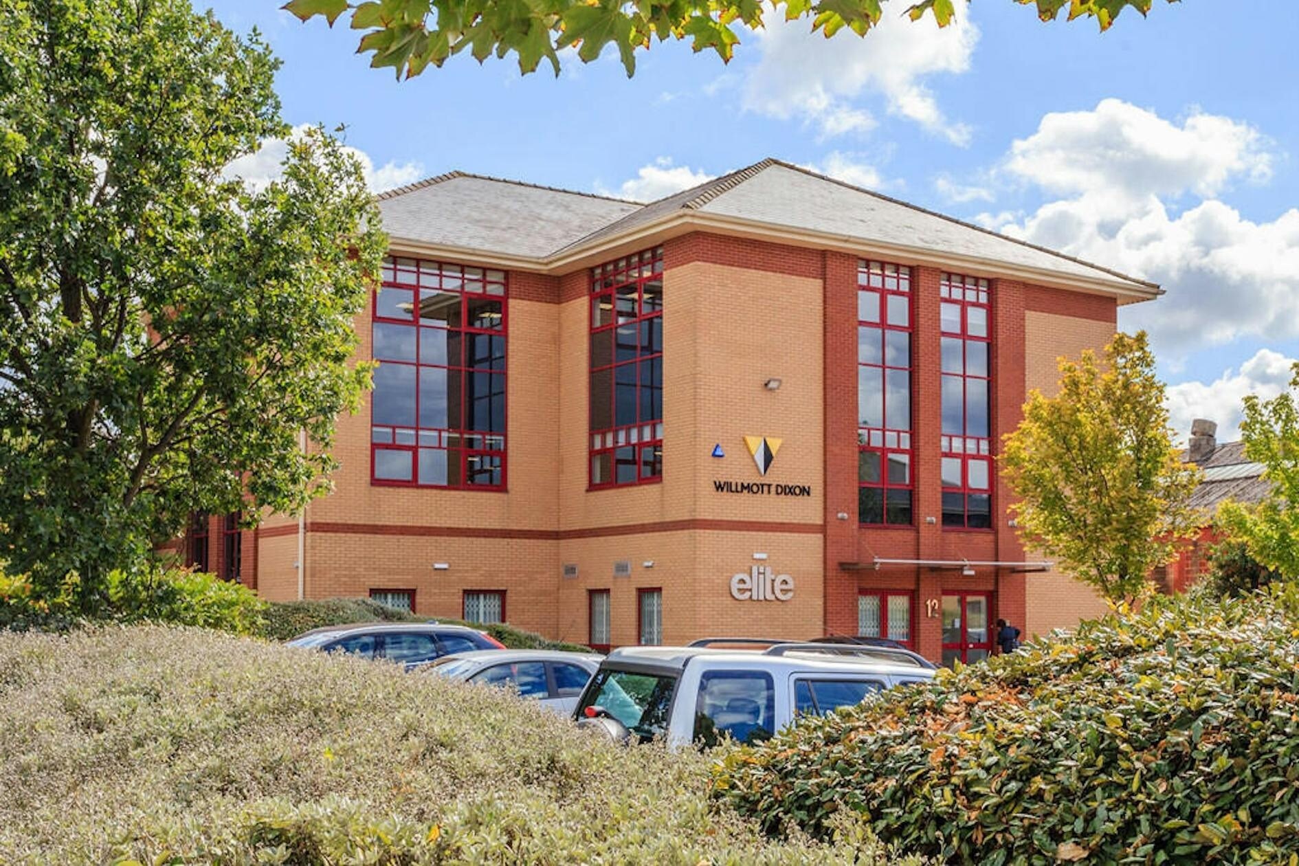 Bruntcliffe Rd, Morley for sale Primary Photo- Image 1 of 8