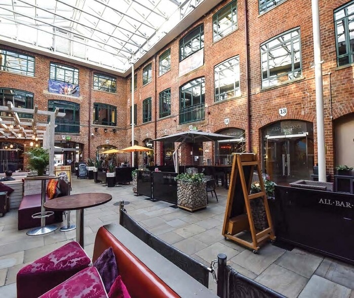 14 Great George St, Leeds to rent - Building Photo - Image 3 of 6