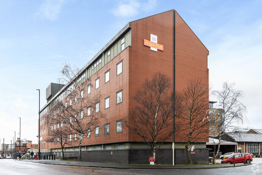 Forth St, Newcastle Upon Tyne to rent - Building Photo - Image 2 of 2