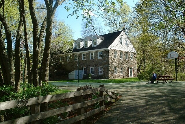 146 Main St, North Andover, MA for rent - Primary Photo - Image 1 of 5