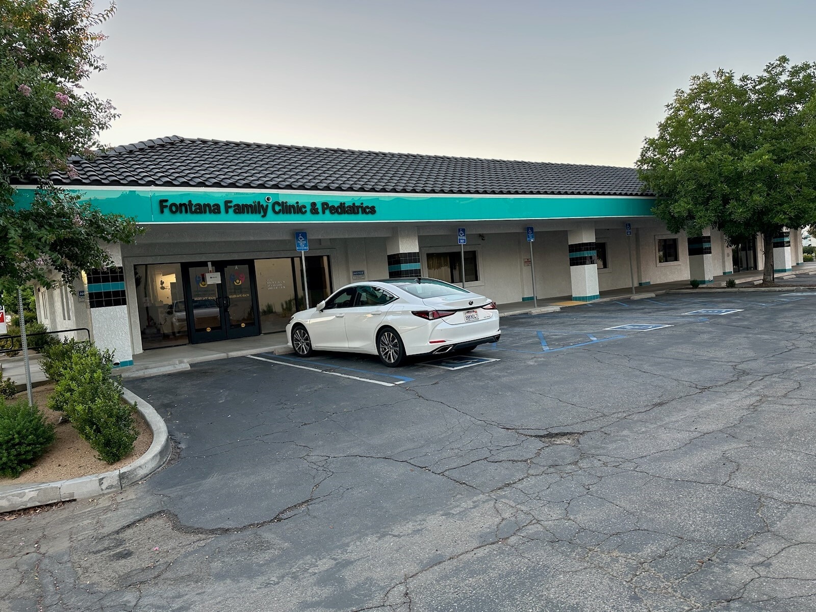 16854 Ivy Ave, Fontana, CA to rent Building Photo- Image 1 of 3