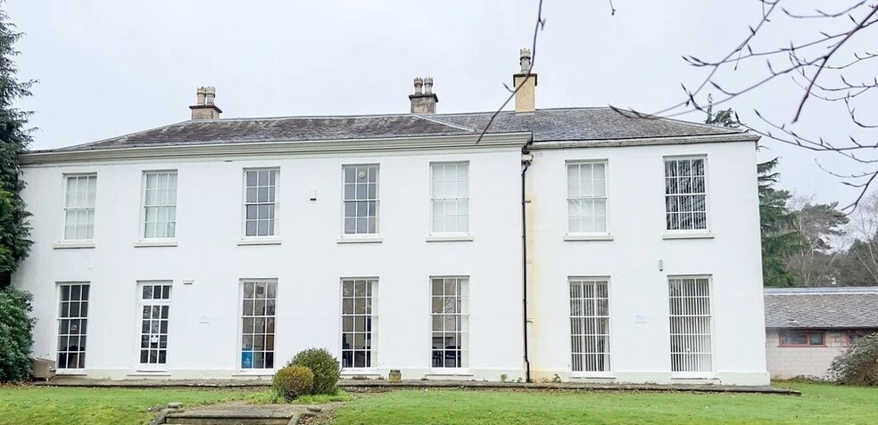 Peache Way, Nottingham to rent - Primary Photo - Image 1 of 12