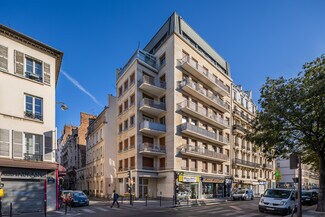 More details for 38 Boulevard Des Batignolles, Paris - Retail to Rent