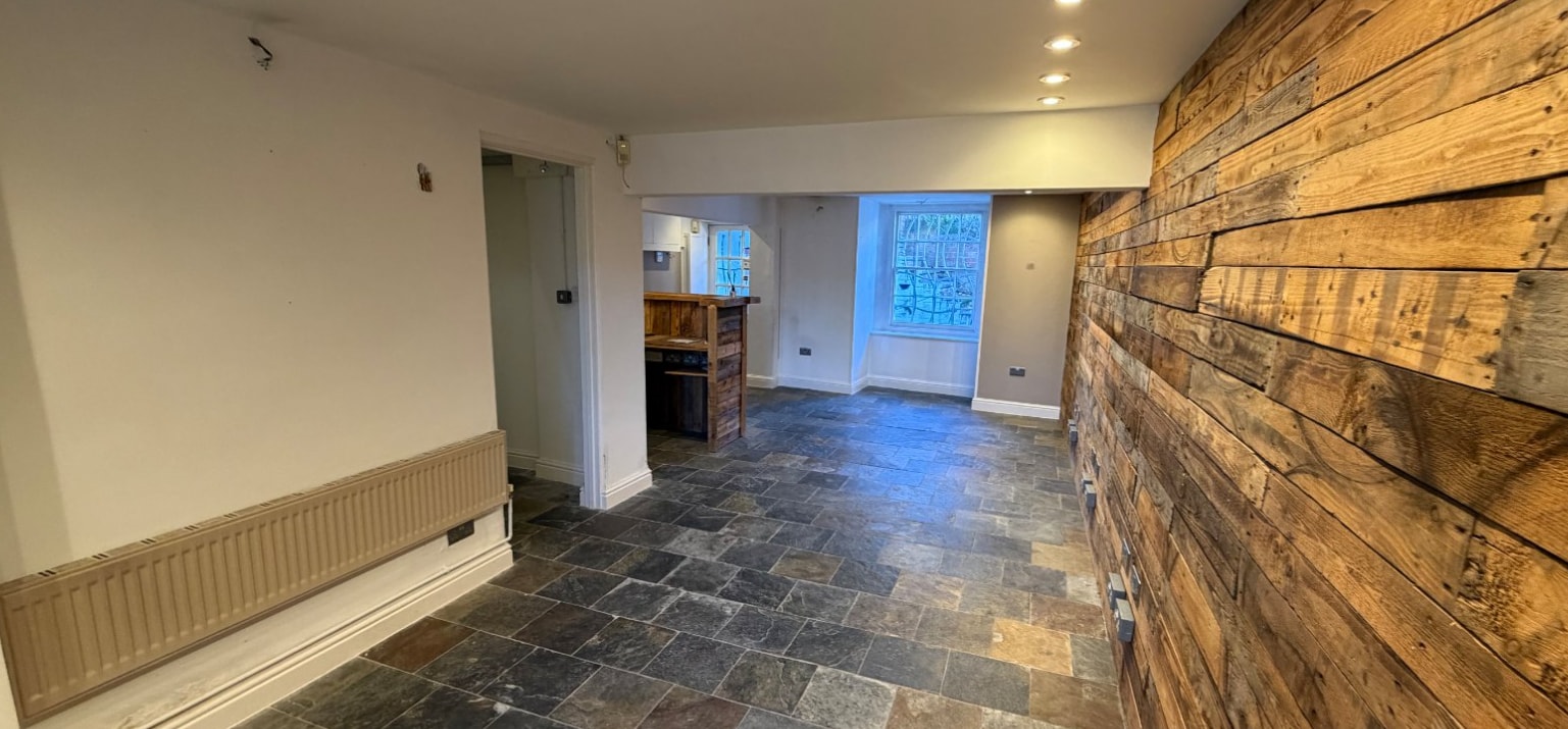 75 Bedford Pl, Southampton to rent Interior Photo- Image 1 of 3