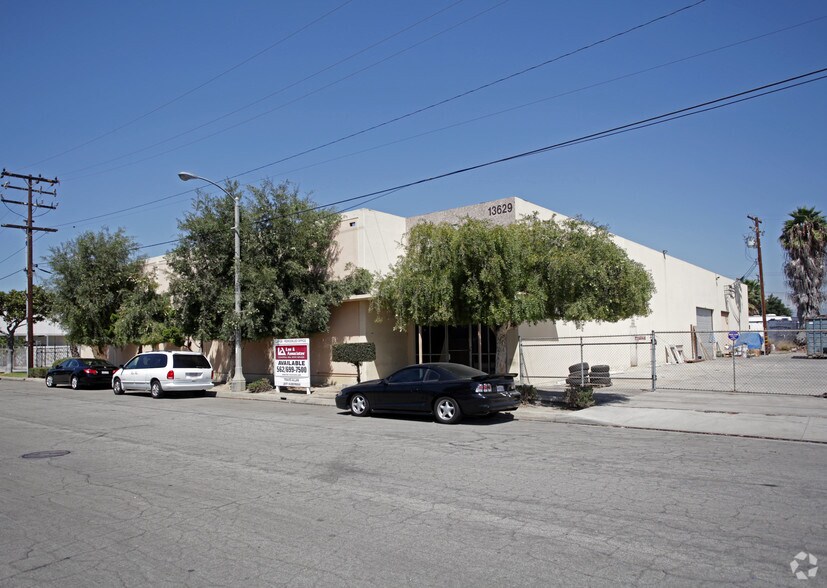 13629 Talc St, Santa Fe Springs, CA for rent - Primary Photo - Image 1 of 2