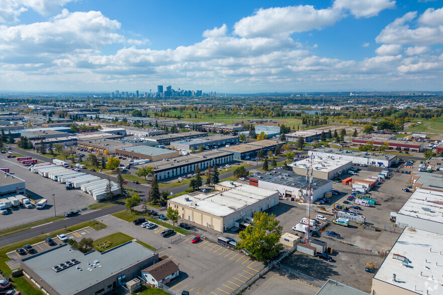 2180-2204 39th Ave NE, Calgary, AB for rent - Aerial - Image 2 of 5