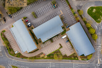 115-120 Wharfedale Rd, Wokingham, BKS - aerial  map view