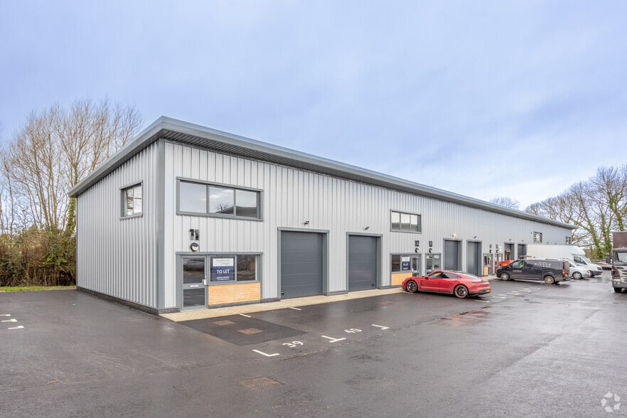 Gravenchon Way, Street for sale - Primary Photo - Image 1 of 1