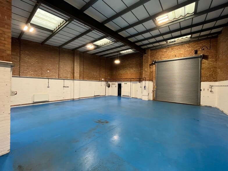 Parnell Ct, Andover to rent - Building Photo - Image 2 of 3