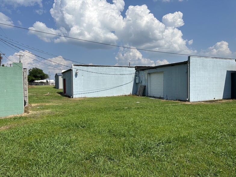 113 W Main St, Duncan, OK for rent - Building Photo - Image 2 of 2