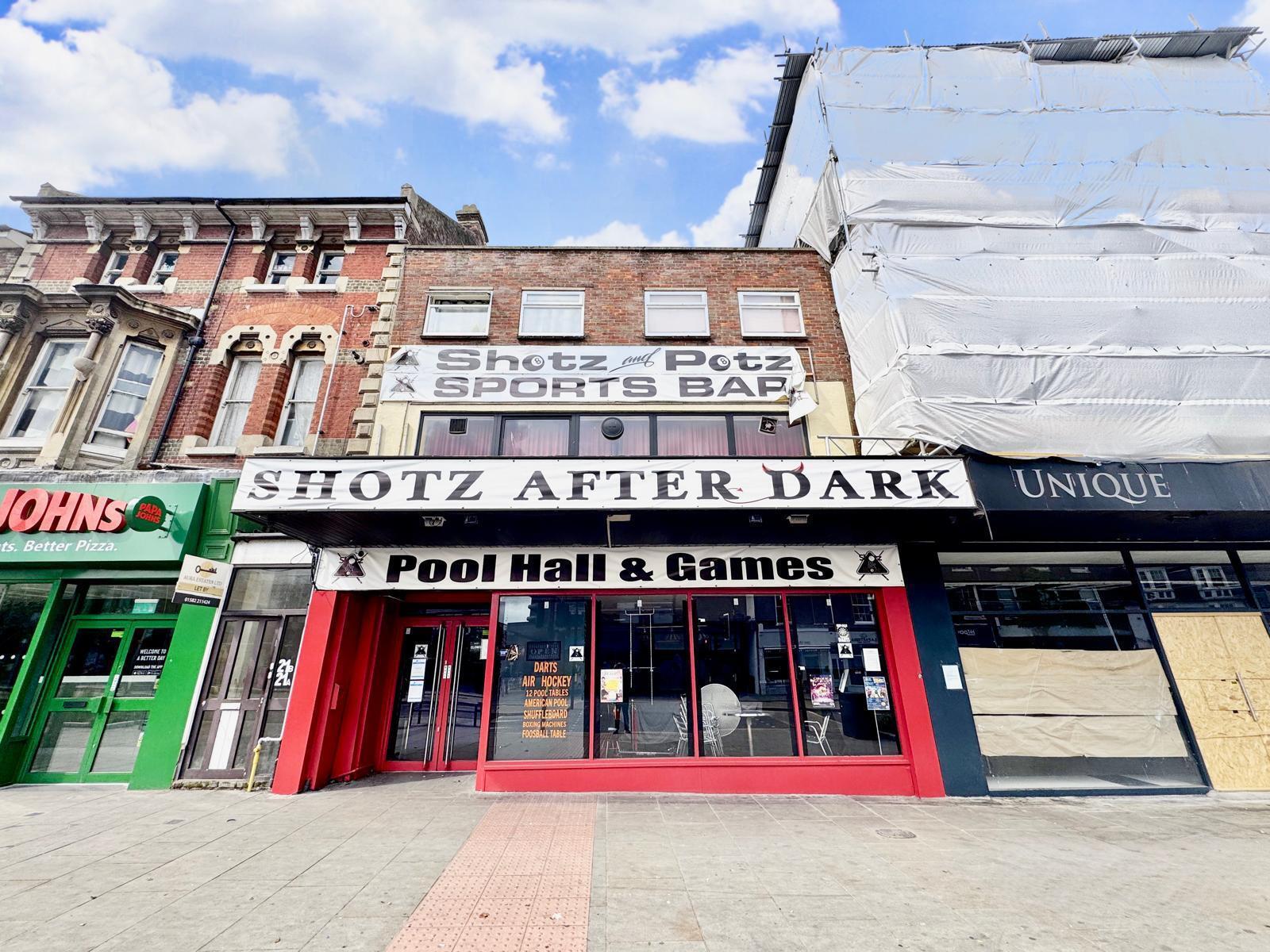 23 High Street N, Dunstable to rent Building Photo- Image 1 of 5